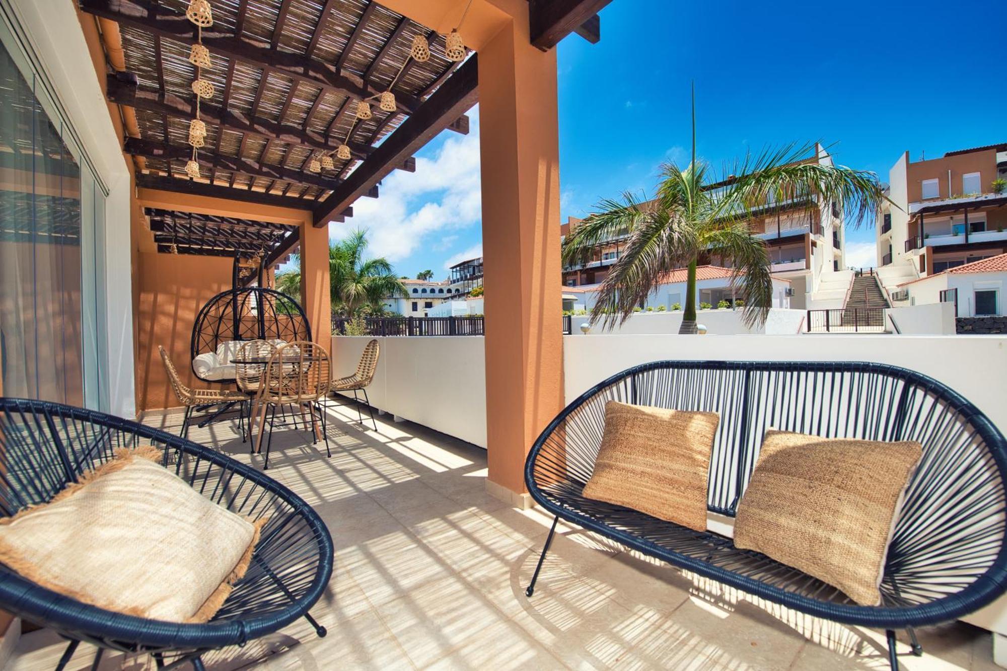 Ocean View Perfect Sunset Apartment, 4 Rooms 137M2, Wifi & Bbq San Miguel de Abona Luaran gambar